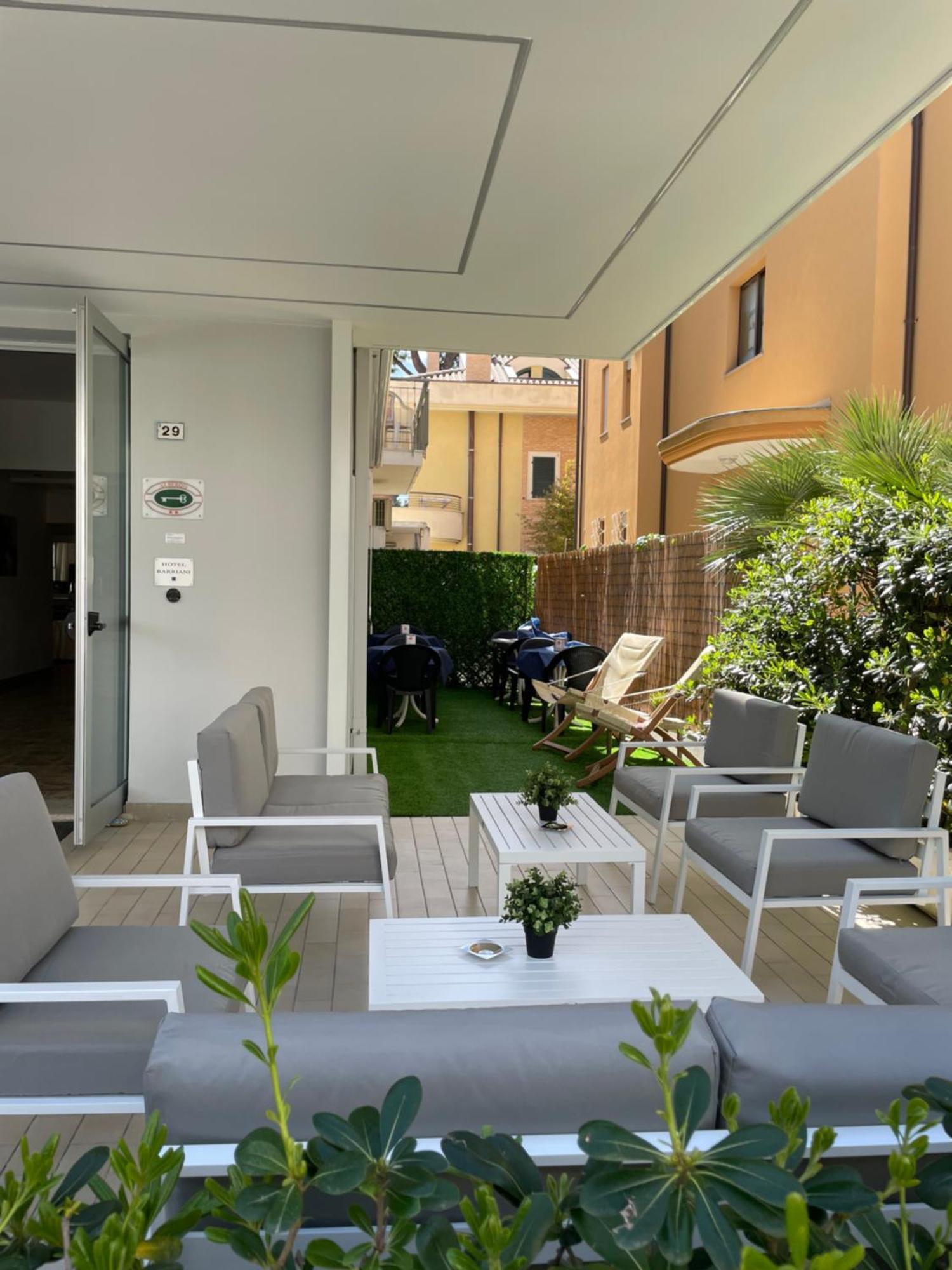 Hotel Barbiani Riccione Eksteriør billede