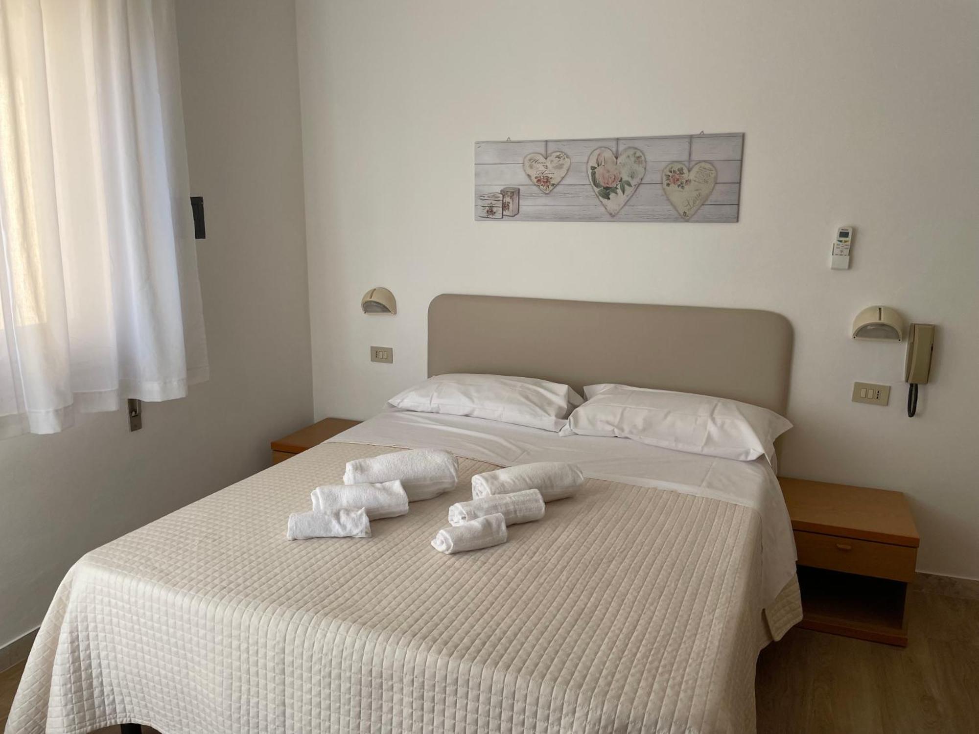 Hotel Barbiani Riccione Eksteriør billede