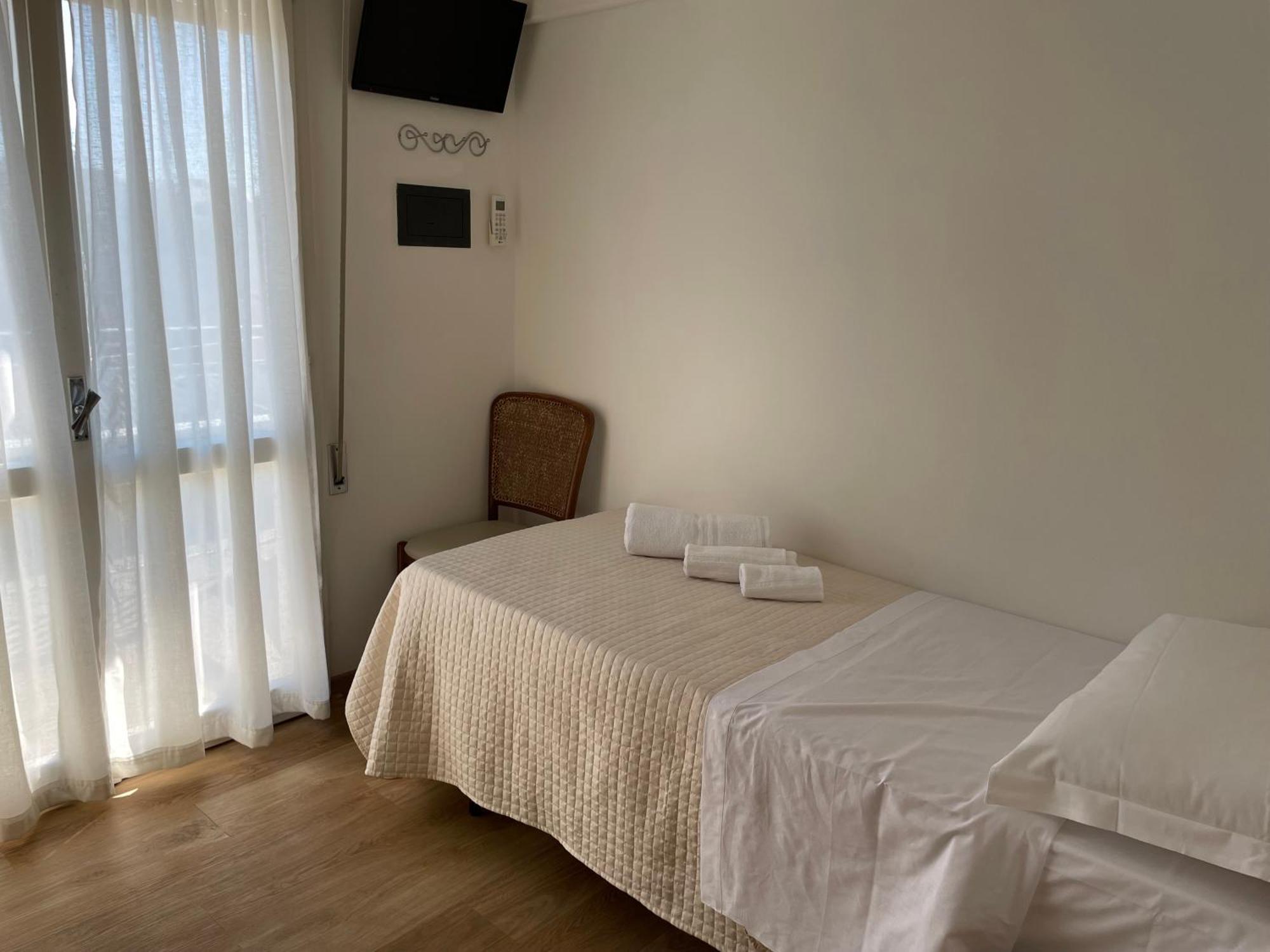 Hotel Barbiani Riccione Eksteriør billede